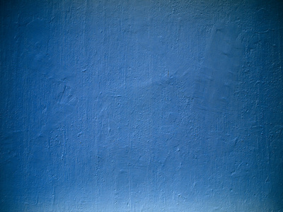 轻天空蓝色旧墙