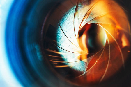 相机镜头快门, 关闭照片