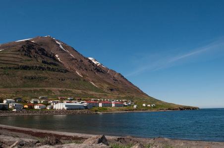 小镇的 Siglufjordur 在冰岛