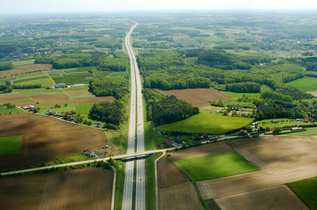 空中公路