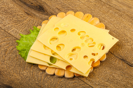 切片的美味奶酪