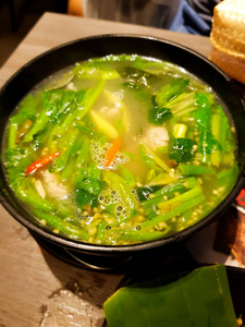 泰国菜酸辣鱼汤