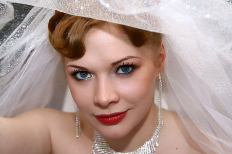 小结婚的姑娘图片