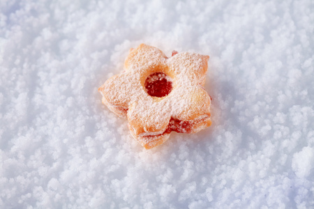 雪上果酱饼干