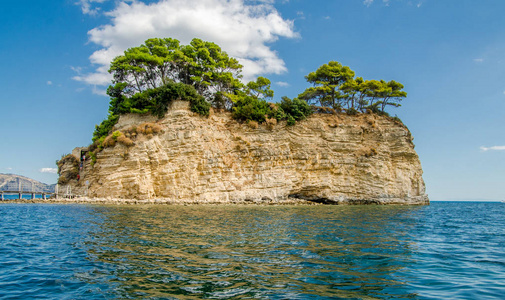 有浮雕的贝壳小的有浮雕的贝壳岛照片