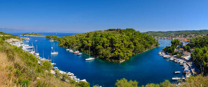 Paxos，希腊的美丽的小岛