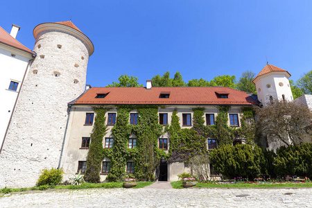14 世纪防御城堡 Pieskowa 斯卡拉，城堡外屋，克拉科夫，波兰附近