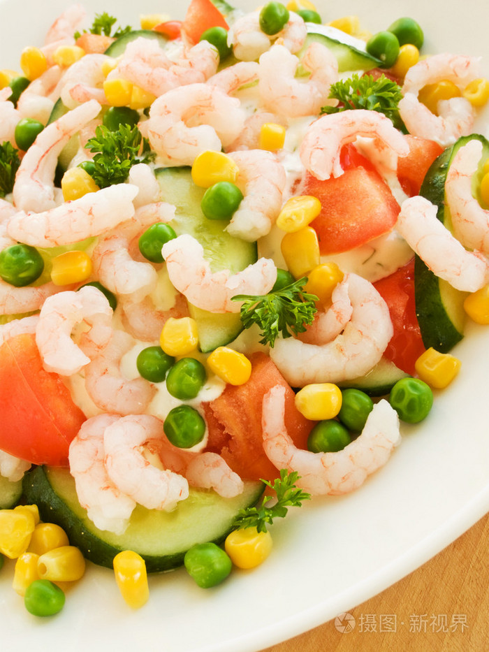 冻虾子什菜虾仁沙拉
