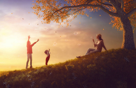 儿童风景画秋天图片