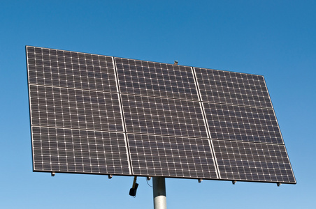 可再生能源光伏太阳能电池板图片