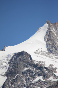 山，山岳 山脉 一大堆 大量