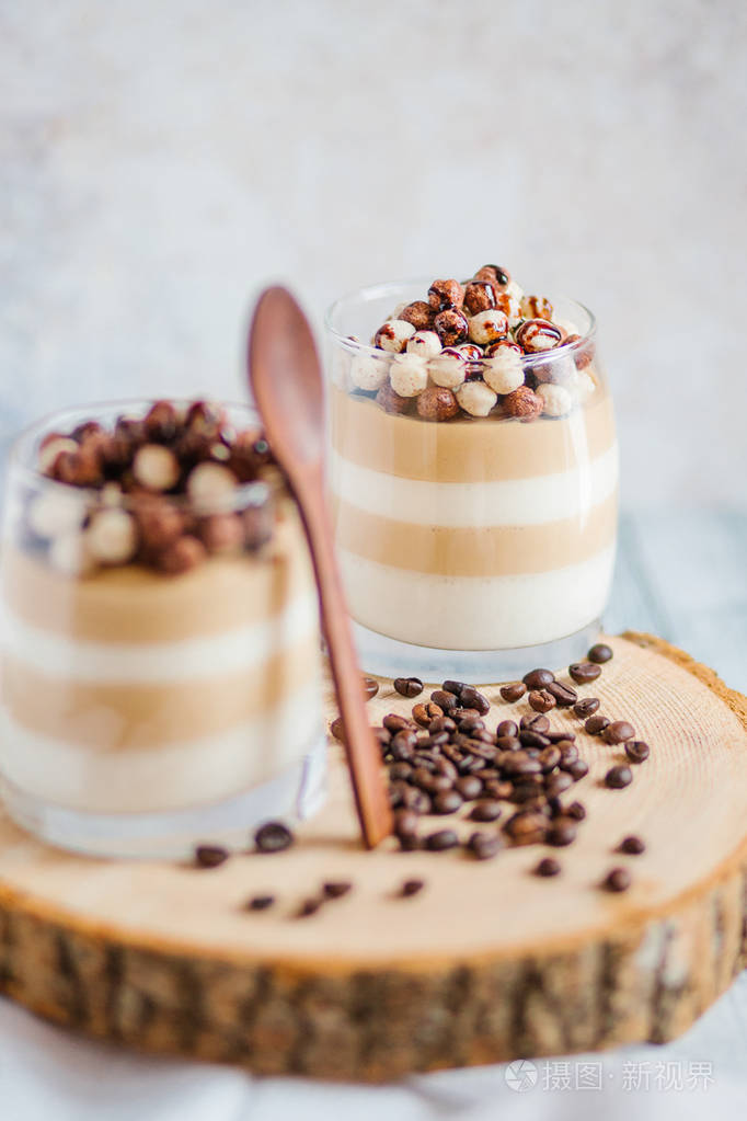 咖啡和香草果冻