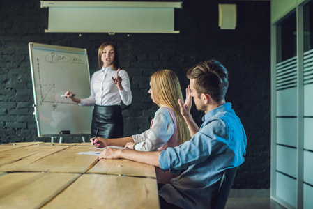 培训人员图片-培训人员素材-培训人员插画-摄图新视界