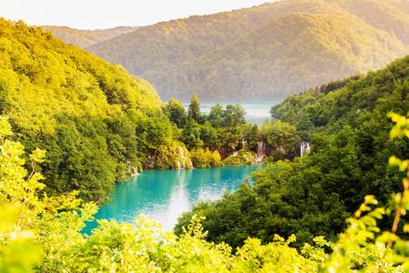 美丽的风景瀑布图片