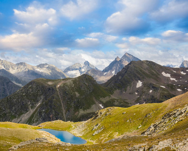 山景观全景，高加索，俄罗斯