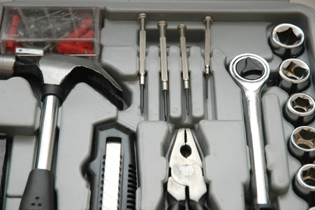 在框中的各种工具配套工具