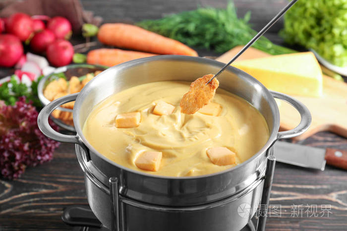 美味的奶酪火锅