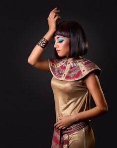 一位美丽的埃及妇女的肖像
