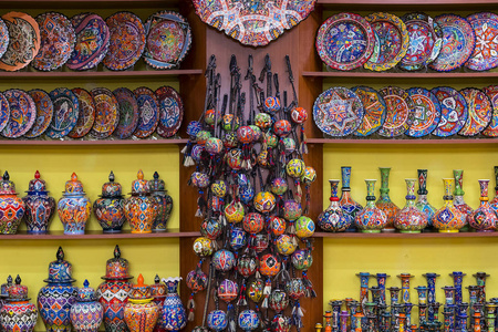 传统土耳其装饰陶瓷