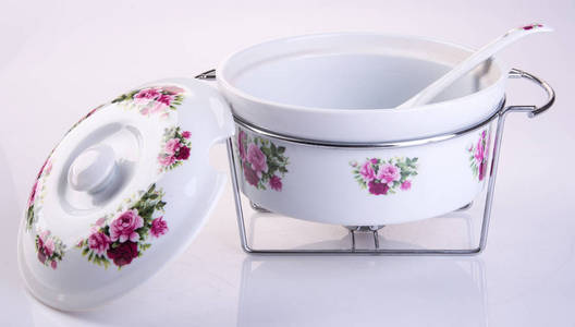 花盆或陶瓷砂锅的背景图片