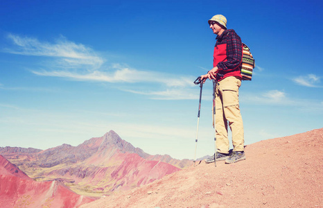 徒步旅行场景中 Vinicunca 库斯科地区 秘鲁