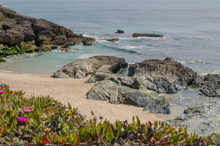 praia da ilha do pessegueiro海滩靠近港口covo portugal。