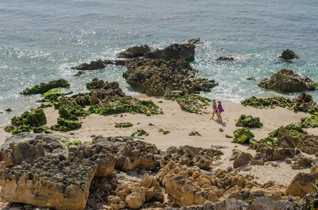 praia da ilha do pessegueiro海滩靠近港口covo portugal。