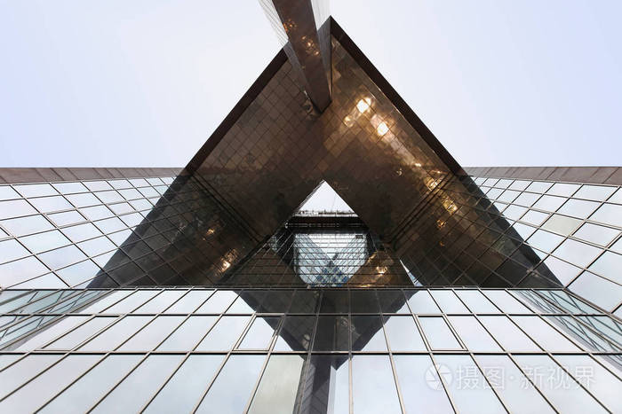 三角形的建筑照片-正版商用图片01ya25-摄图新视界