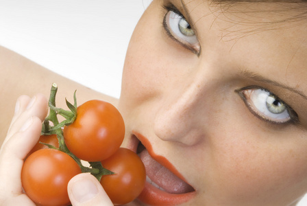 吃番茄
