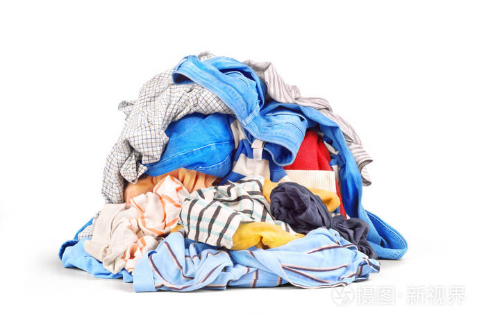 堆孤立的白色背景上的衣服