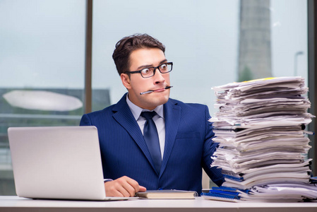 加班工作狂图片