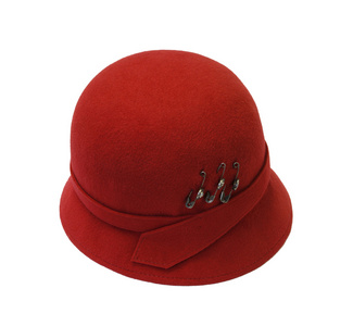 红衣女的帽子