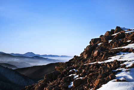 山峰 巅