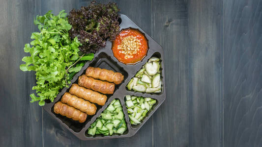越南风味的菜肴图片
