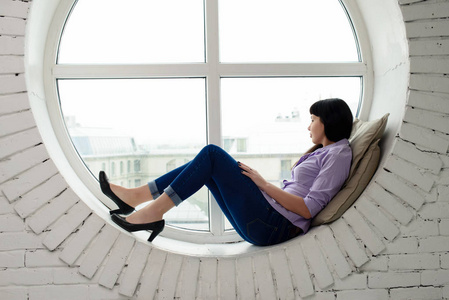 圆形升降窗图片