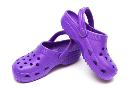 紫色凉鞋