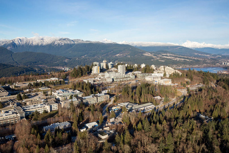 伯纳比山西门弗雷泽大学 Sfu 鸟瞰图。图片拍摄于温哥华下大陆, 不列颠哥伦比亚, 加拿大