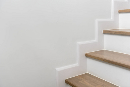 木制楼梯室内装修在现代住宅中的室内设计理念