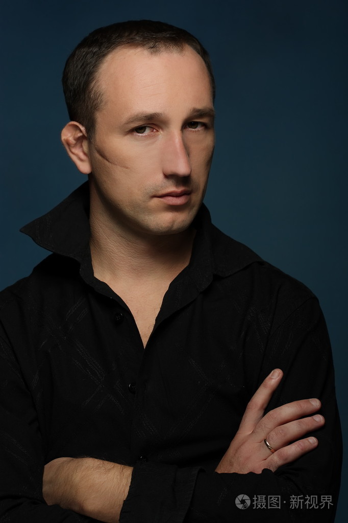 肖像,肖像画 模型,标本 半身雕塑像 人物描写照片-正版商用图片026ldo