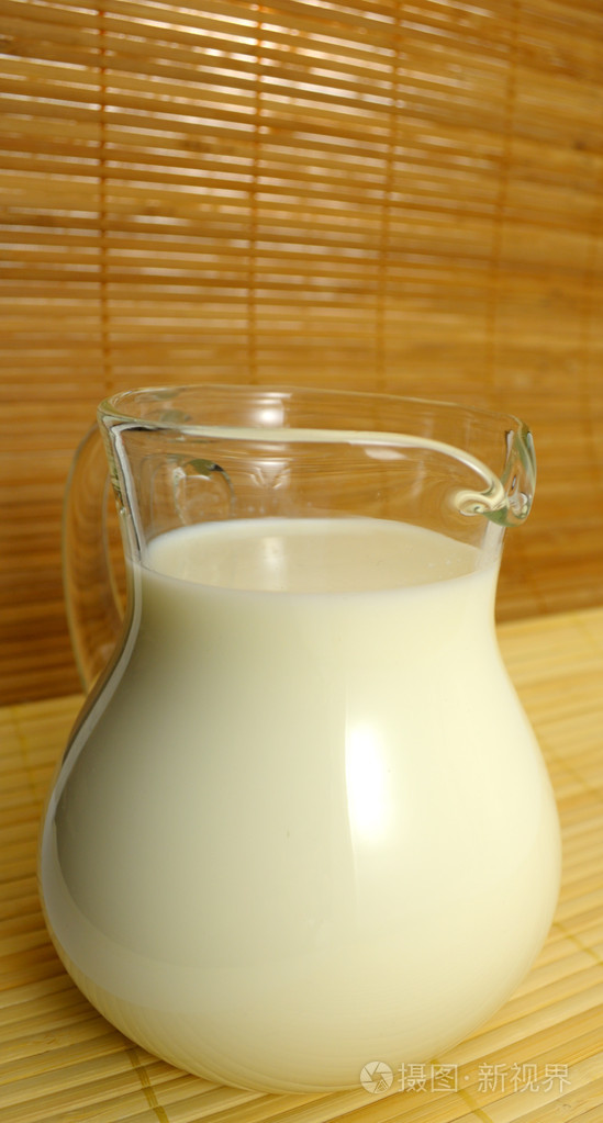 牛奶壶