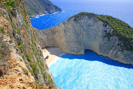 令人惊异的 Navagio 海滩，希腊扎金索斯岛