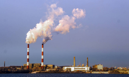 管道气体排放到大气中照片