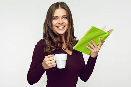 学生妇女读书和喝咖啡, 考试概念