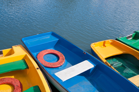 纤维玻璃船图片