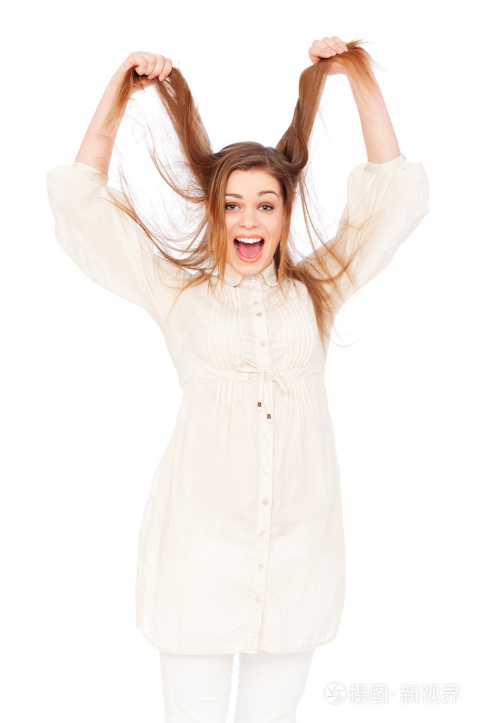 情绪化的女人拉着头发