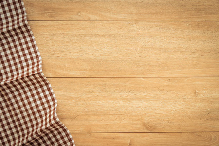 过滤布木质餐桌上的厨房布-复古过滤器照片