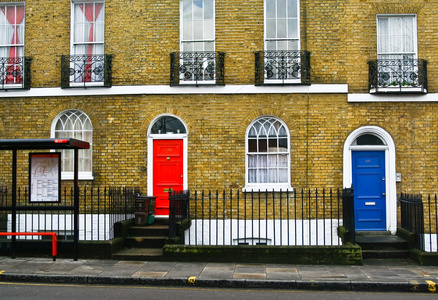 伦敦大街上的建筑图片