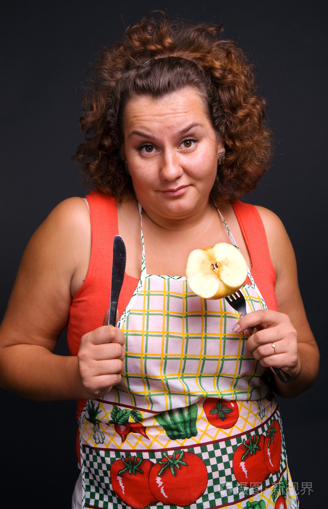 胖女人厌倦节食