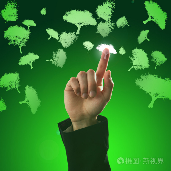 手指在触摸屏上按下虚拟按钮