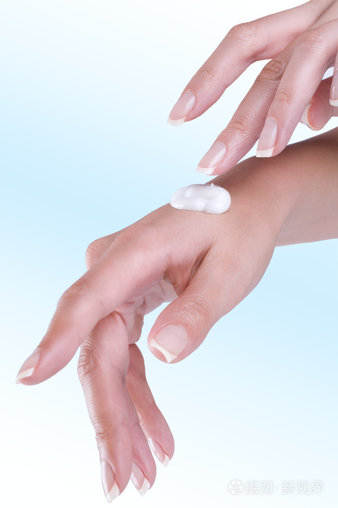 密切了视图的女人? s 手背面颜色